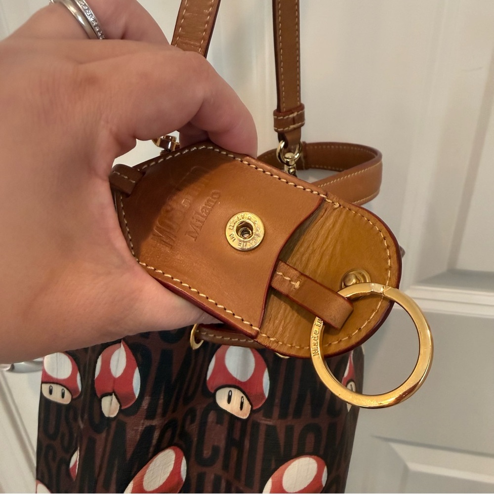 Moschino Couture Jeremy Scott Super Mario Mushroom Bucket Bag Nintendo Rare 1 UP - Picture 8 of 15